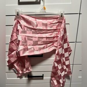 De Mura pink rayon scarf